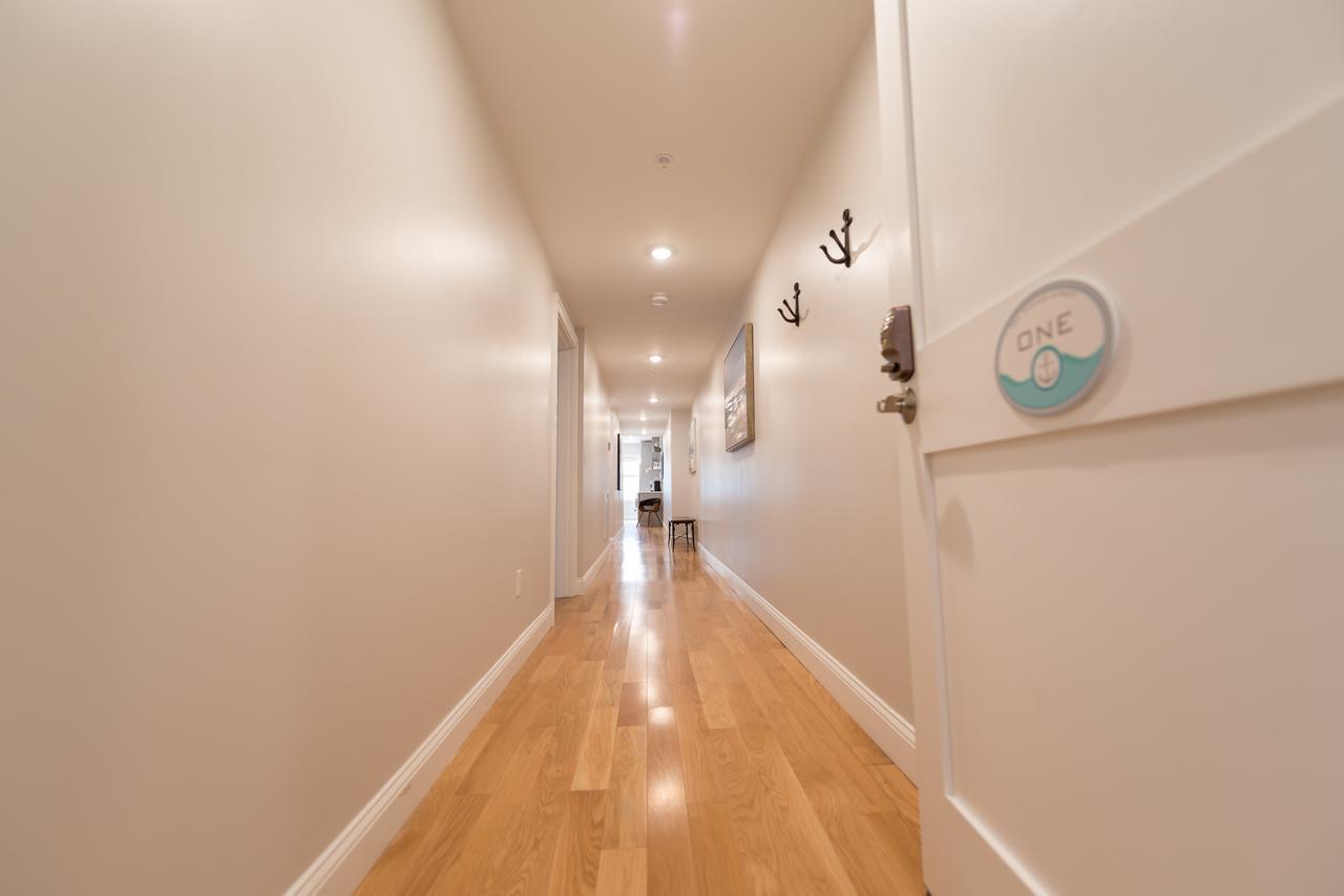 The Newport Lofts - 364 Thames Street Apartment Екстериор снимка