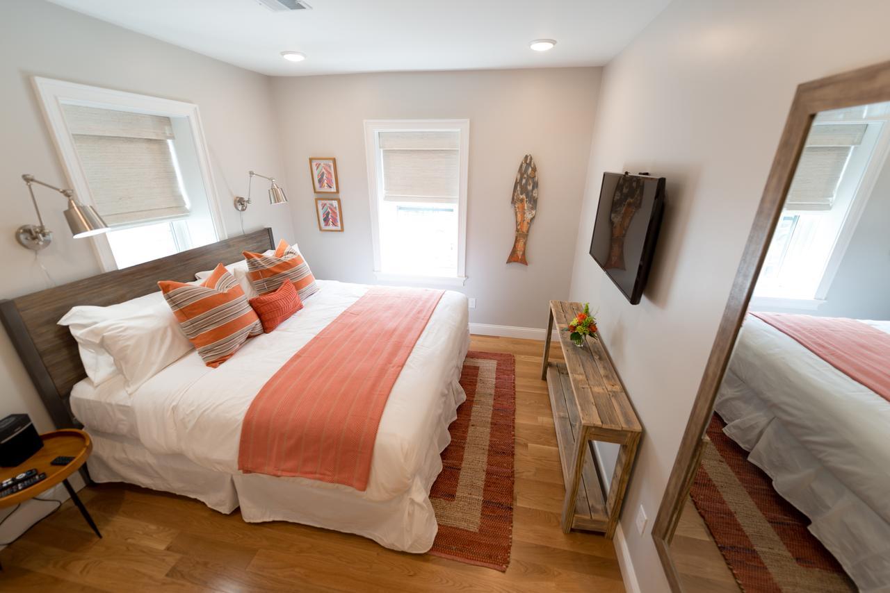 The Newport Lofts - 364 Thames Street Apartment Екстериор снимка