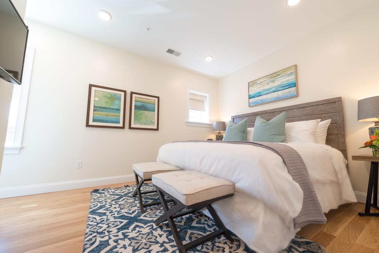 The Newport Lofts - 364 Thames Street Apartment Екстериор снимка