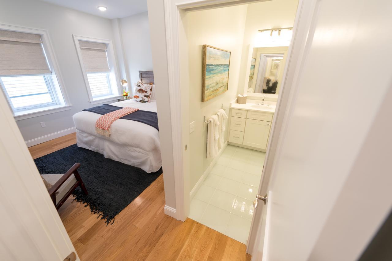 The Newport Lofts - 364 Thames Street Apartment Екстериор снимка